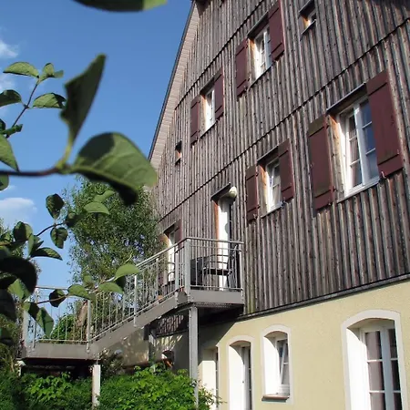Idyllische Auszeit Am Waldrand *